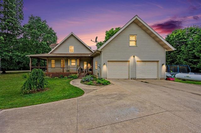 15757 Oakshore, Three Rivers, MI 49093