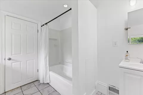 204 Orange, Jackson, MI 49202 photo 20