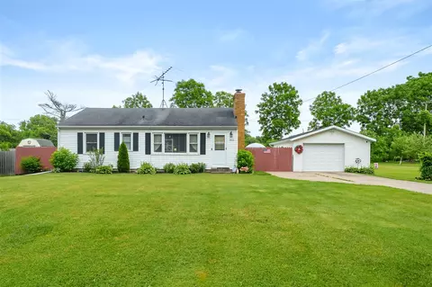 9809 S Sprinkle, Portage, MI 49002