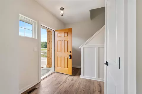 5 E Main, Owosso, MI 48867 photo 2