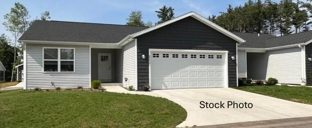 721 Heritage Woods, Paw Paw, MI 49079