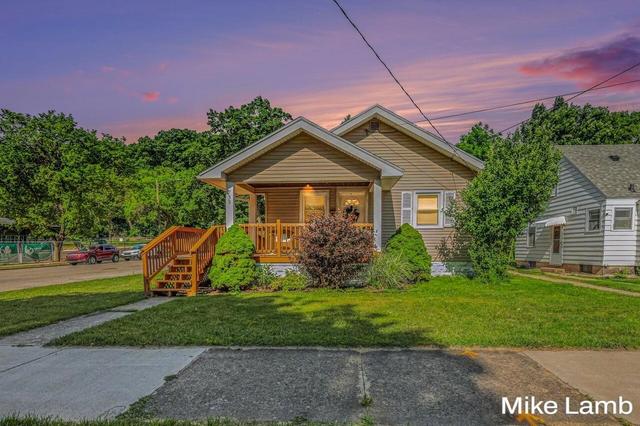 735 Van Buren, Grand Rapids, MI 49504