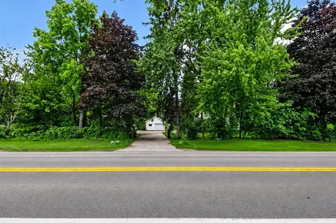 6109 Brooklyn, Jackson, MI 49201 photo 2