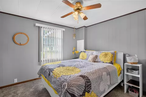Bedroom - 2550 Dardy, Brooklyn, MI 49230 photo 6 of 8