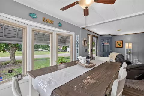 Dining - 2550 Dardy, Brooklyn, MI 49230 photo 2 of 4