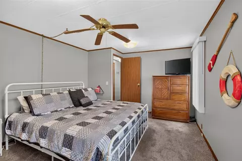 Bedroom - 2550 Dardy, Brooklyn, MI 49230 photo 2 of 8