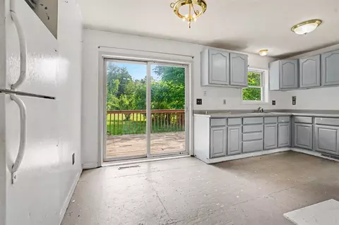 Kitchen - 524 Graham, Cassopolis, MI 49031 photo 1 of 3