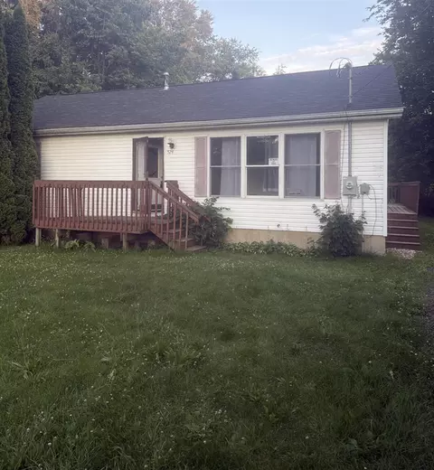 524 Graham, Cassopolis, MI 49031