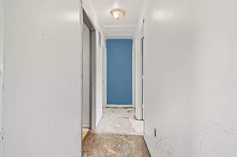 Entry Way - 524 Graham, Cassopolis, MI 49031 photo 1 of 1