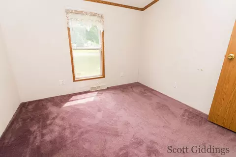 Bedroom - 206 E 1st, Stanton, MI 48888 photo 7 of 11