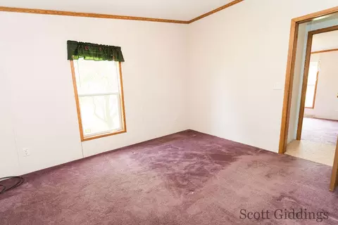 Bedroom - 206 E 1st, Stanton, MI 48888 photo 4 of 11