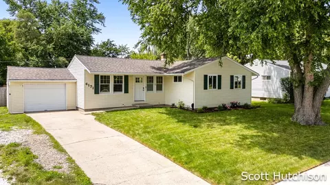 4171 Miramar, Grand Rapids, MI 49525