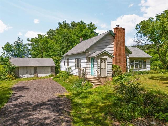 18250 Bush, Chelsea, MI 48118