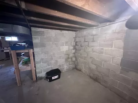1002 E Oliver, Owosso, MI 48867 photo 35