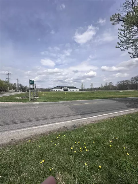1002 E Oliver, Owosso, MI 48867 photo 5