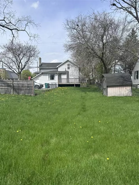 1002 E Oliver, Owosso, MI 48867 photo 22