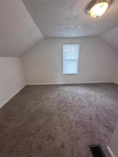 1002 E Oliver, Owosso, MI 48867 photo 62