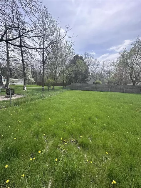 1002 E Oliver, Owosso, MI 48867 photo 19