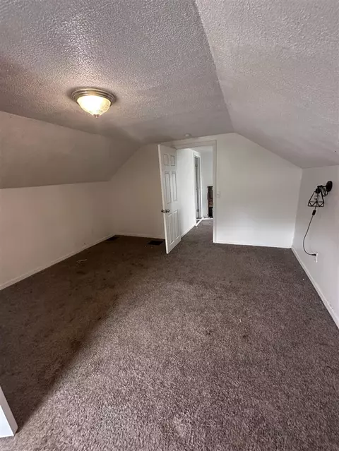 1002 E Oliver, Owosso, MI 48867 photo 66