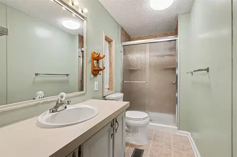 Bath - 14164 Riverside, Constantine, MI 49042 photo 1 of 2