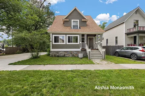 313 N 5th, Grand Haven, MI 49417