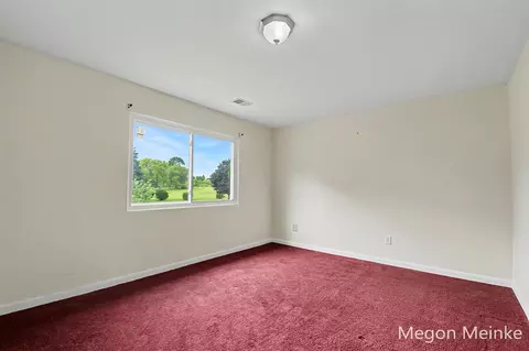 105 Pineview, Belding, MI 48809 photo 20