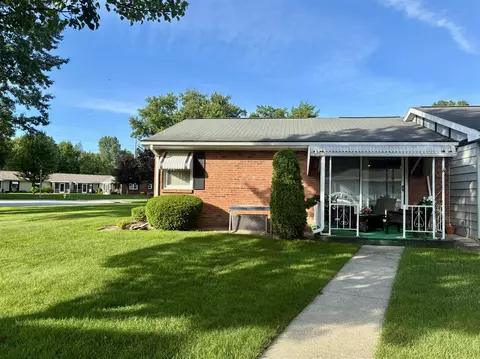 896 Andover, Grand Rapids, MI 49508