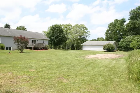Exterior - 14021 Pardee, Buchanan, MI 49107 photo 11 of 14