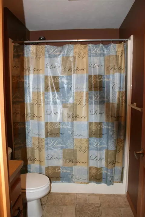 Bath - 14021 Pardee, Buchanan, MI 49107 photo 6 of 6