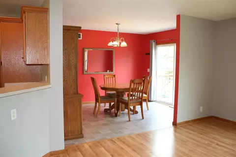 Dining - 14021 Pardee, Buchanan, MI 49107 photo 1 of 2