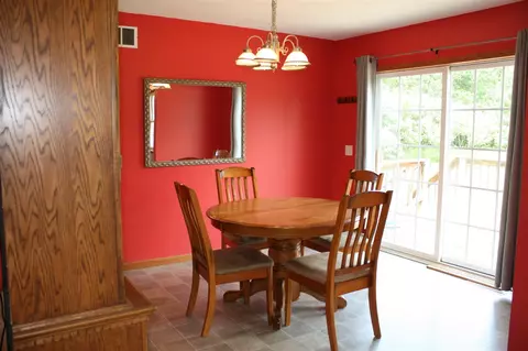 Dining - 14021 Pardee, Buchanan, MI 49107 photo 2 of 2