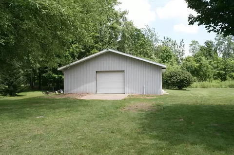 Exterior - 14021 Pardee, Buchanan, MI 49107 photo 14 of 14