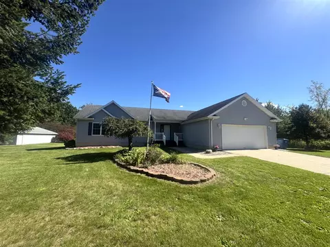 14021 Pardee, Buchanan, MI 49107
