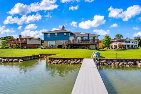 6358 Kelley, Brooklyn, MI 49230