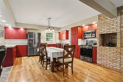 Kitchen - 16596 Morris, Three Rivers, MI 49093 photo 1 of 2