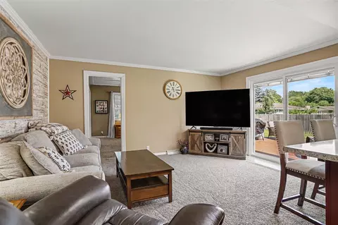 Living - 16596 Morris, Three Rivers, MI 49093 photo 1 of 1