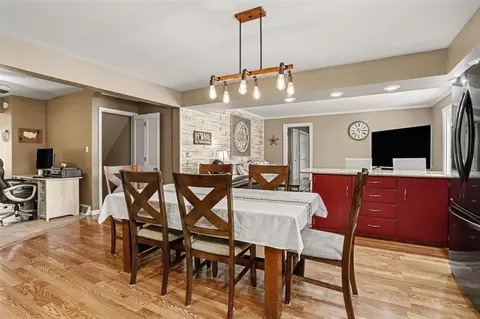 Dining - 16596 Morris, Three Rivers, MI 49093 photo 1 of 1