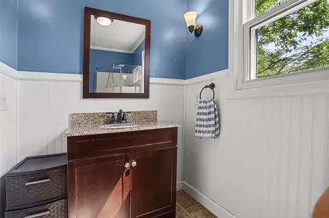 Bath - 16596 Morris, Three Rivers, MI 49093 photo 4 of 4