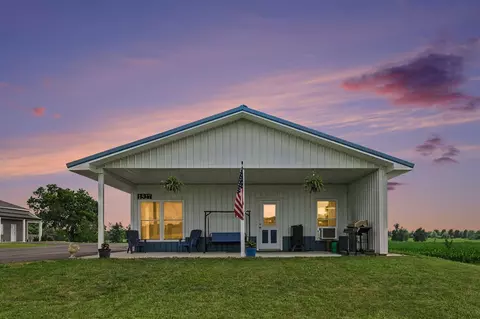 1527 W David, Ionia, MI 48846