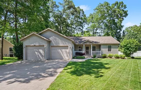 2560 Huron #7, Muskegon, MI 49445