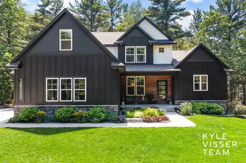 16500 Haven Woods, West Olive, MI 49460
