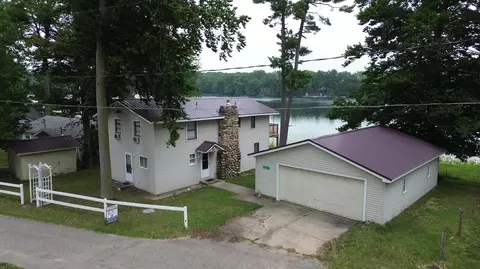 141 S Beechwood, Stanton, MI 48888