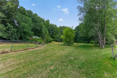 Exterior - 6455 Jordan, Jackson, MI 49201 photo 10 of 11