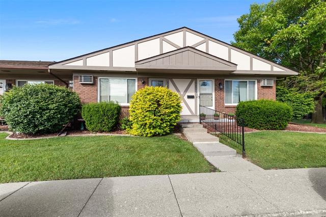 25352 Potomac #7, South Lyon, MI 48178
