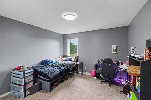 678 Apache, Fremont, MI 49412 photo 19