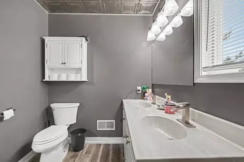 678 Apache, Fremont, MI 49412 photo 14