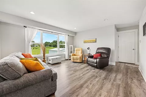Living - 2599 144th, Dorr, MI 49323 photo 2 of 3