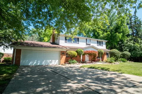 4389 Westover, West Bloomfield, MI 48323