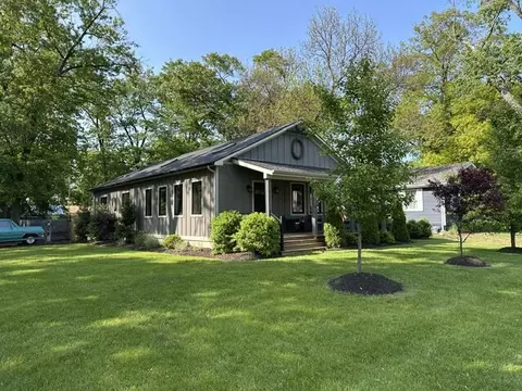 820 W Indiana, New Buffalo, MI 49117