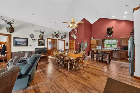 Entry Way - 64030 Chain Lk, Cassopolis, MI 49031 photo 1 of 2